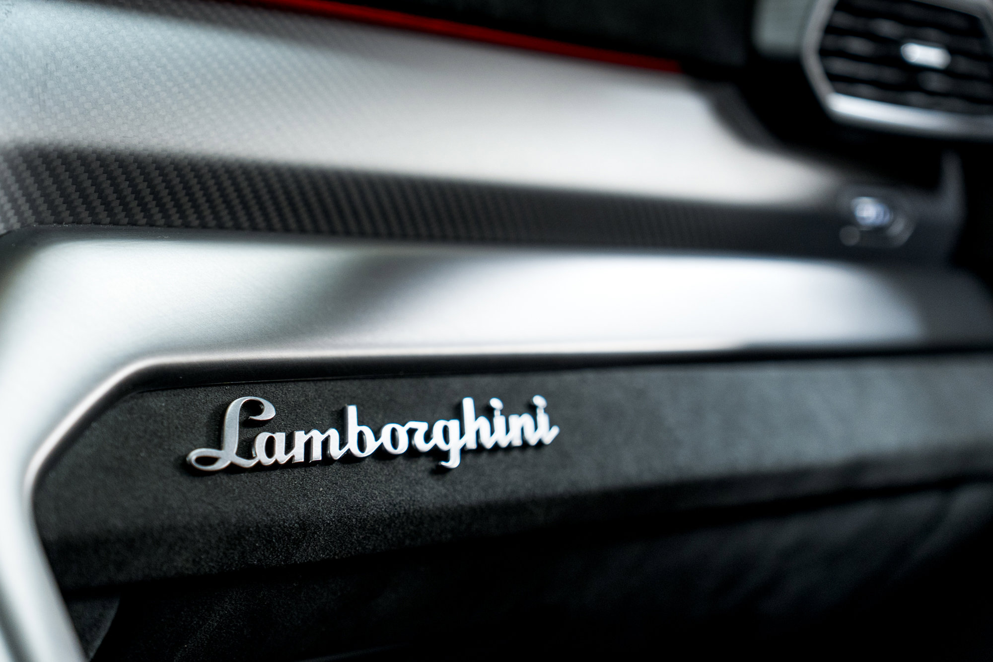 Used 2023 Lamborghini Urus Performante image 24