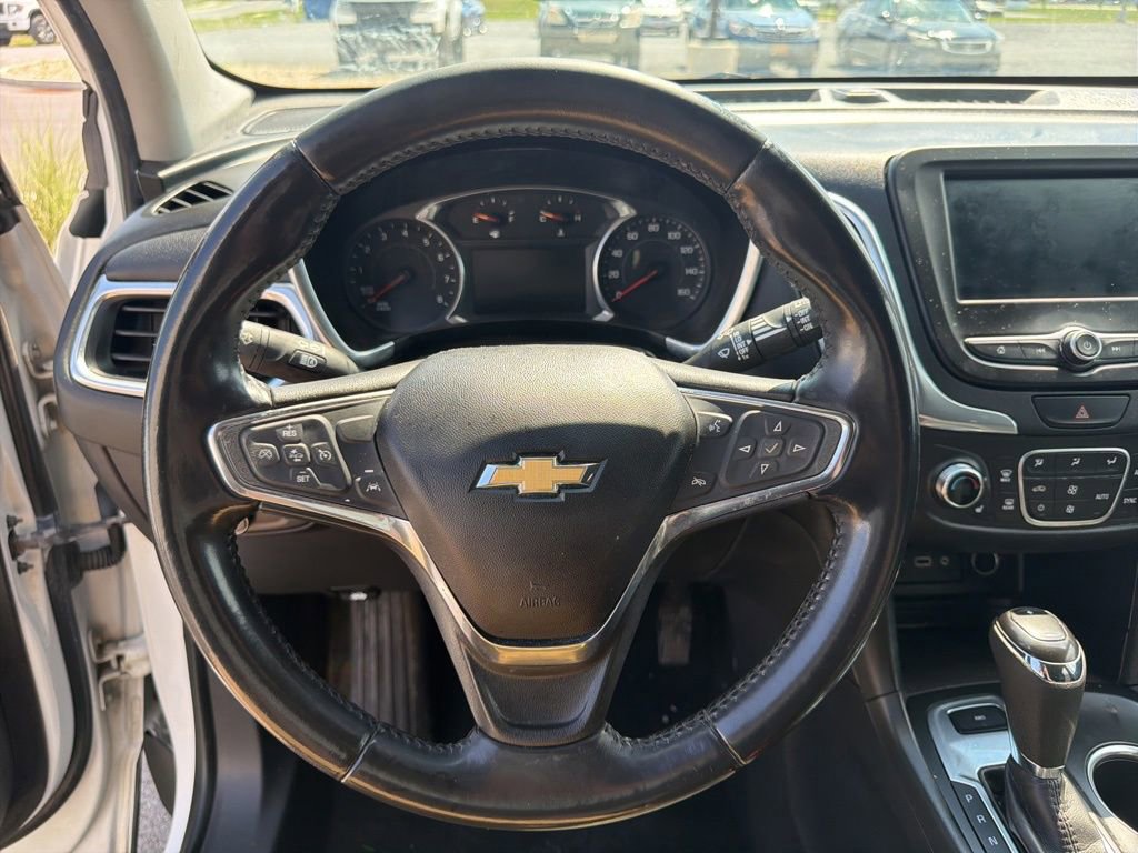 Used 2020 Chevrolet Equinox LT AWD/4WD image 12