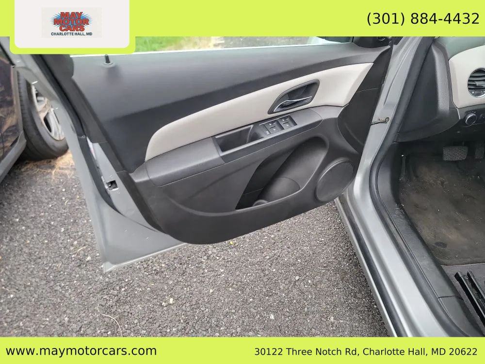 Used 2011 Chevrolet Cruze LS w/ Connectivity Package FWD image 10