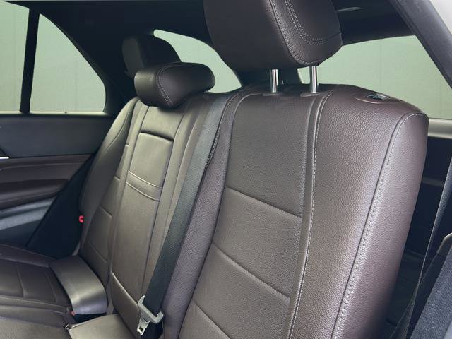 Used 2021 Mercedes-Benz GLE 350 w/ 3rd Row Seat Package image 22