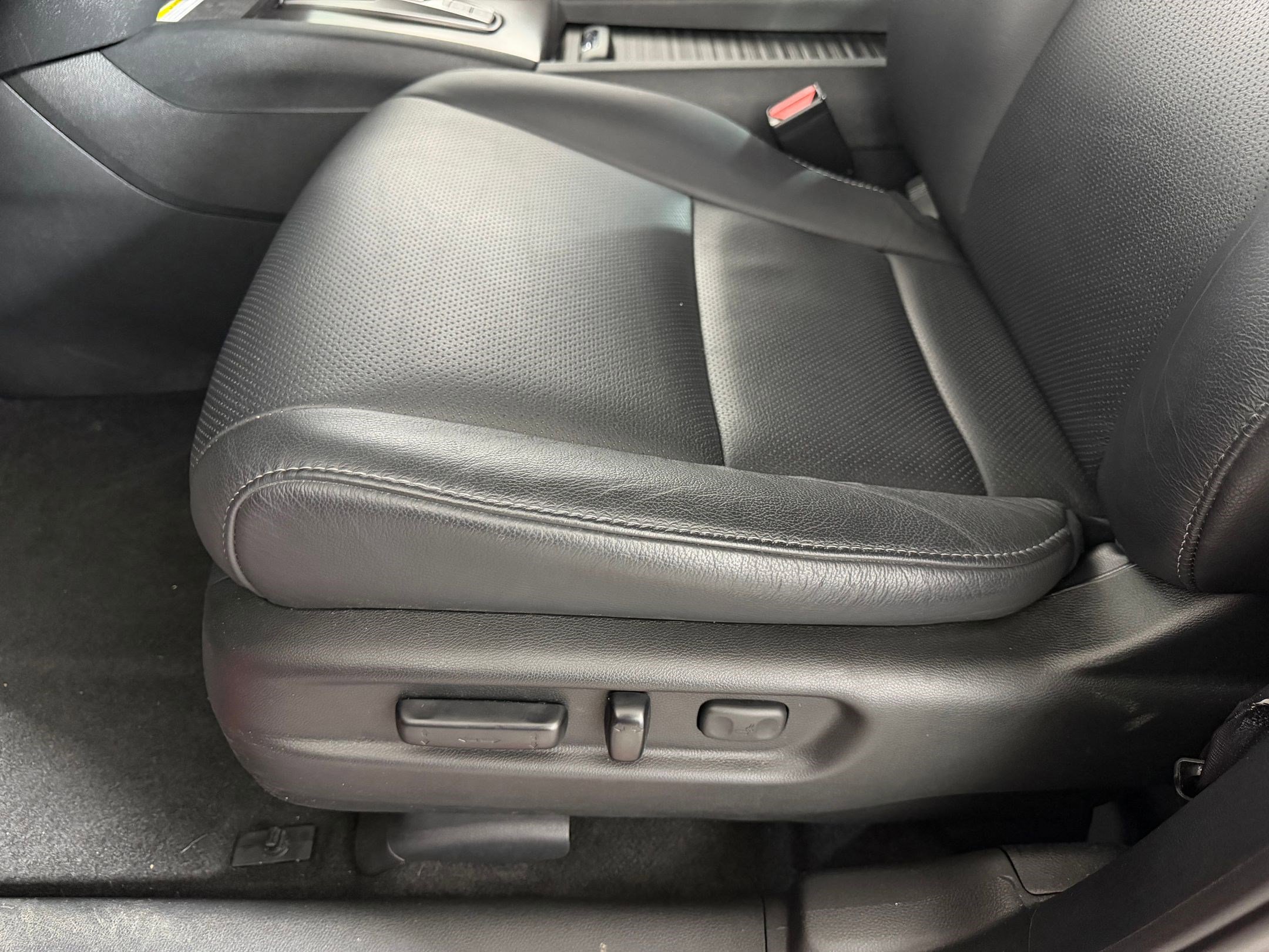 Certified 2023 Honda Passport EX-L image 12
