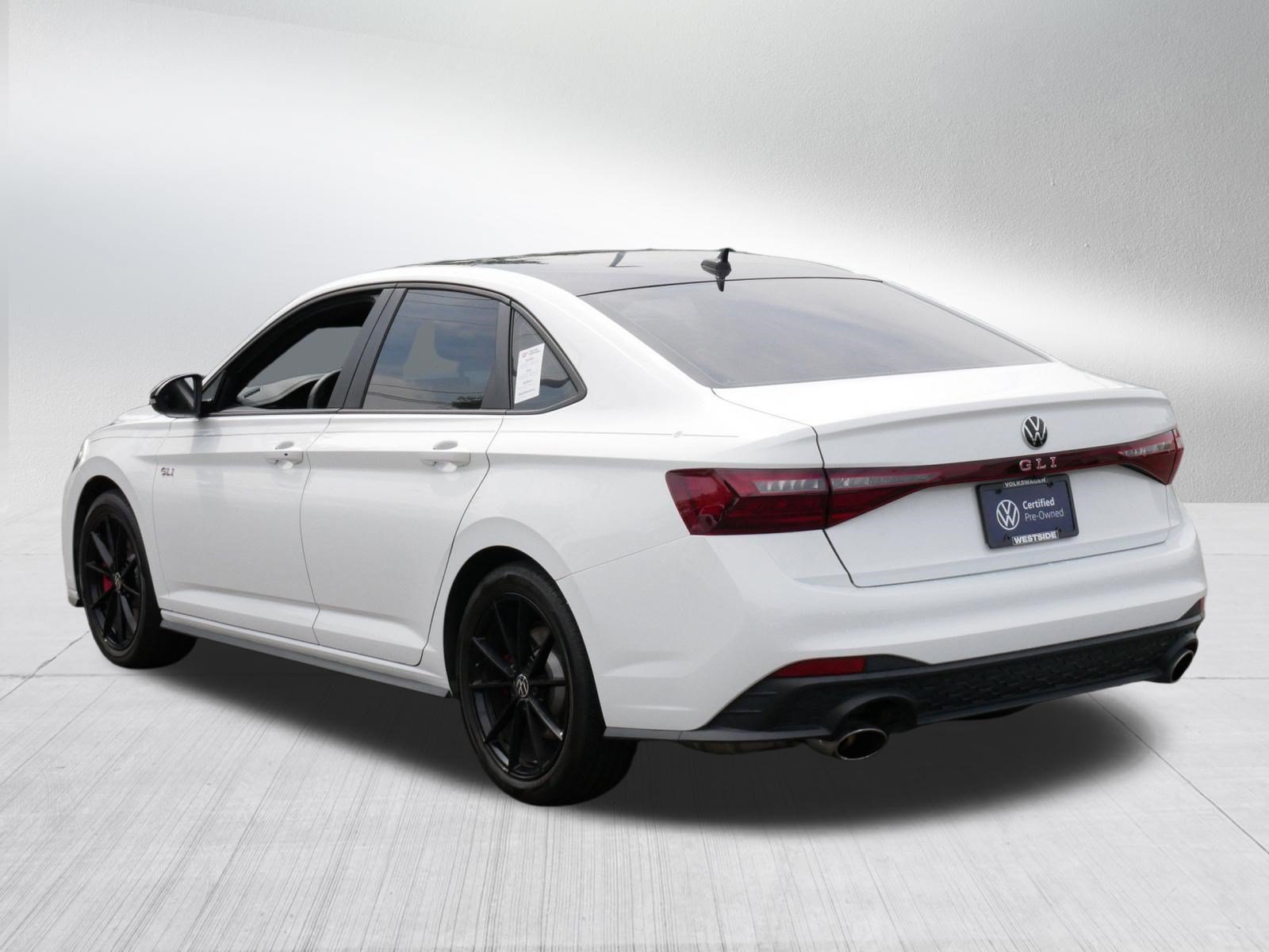 Certified 2025 Volkswagen Jetta GLI Autobahn w/ GLI Black Package FWD image 5