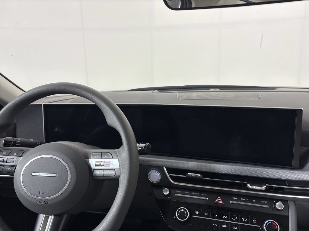 New 2026 Hyundai Sonata SE FWD image 20