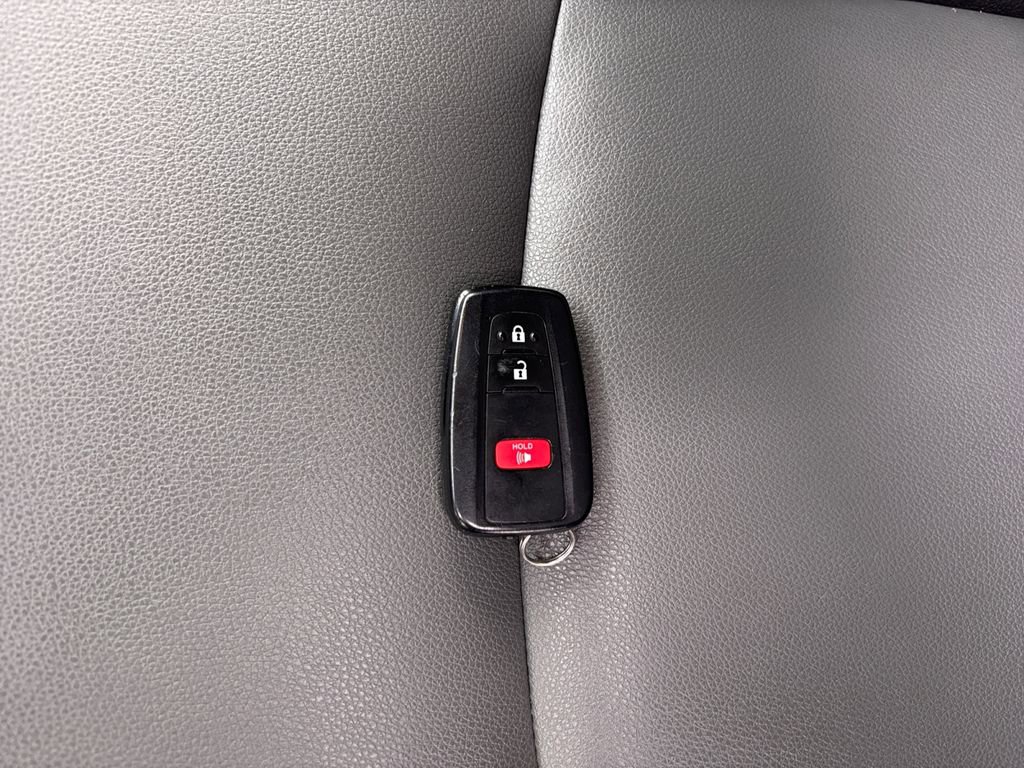 Used 2024 Toyota 4Runner SR5 Premium w/ Moonroof Package image 34