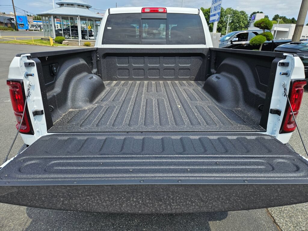 New 2026 RAM 2500 Tradesman AWD/4WD image 8