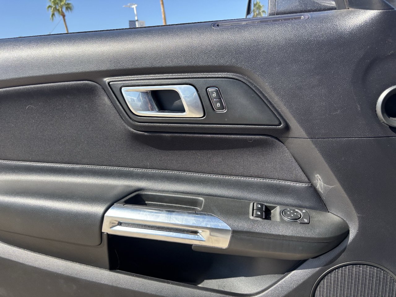 Used 2020 Ford Mustang GT RWD image 19