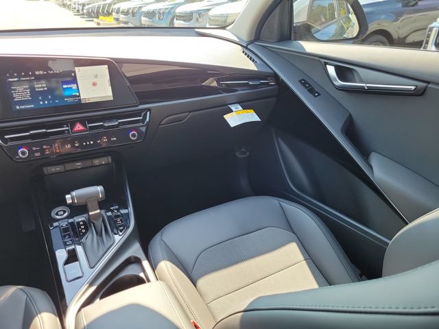 New 2026 Kia Niro EX w/ EX Premium Package FWD image 9