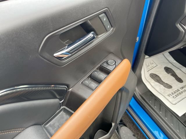 Used 2024 GMC Canyon AT4 image 23