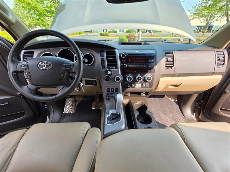 Used 2011 Toyota Sequoia Limited AWD/4WD image 18