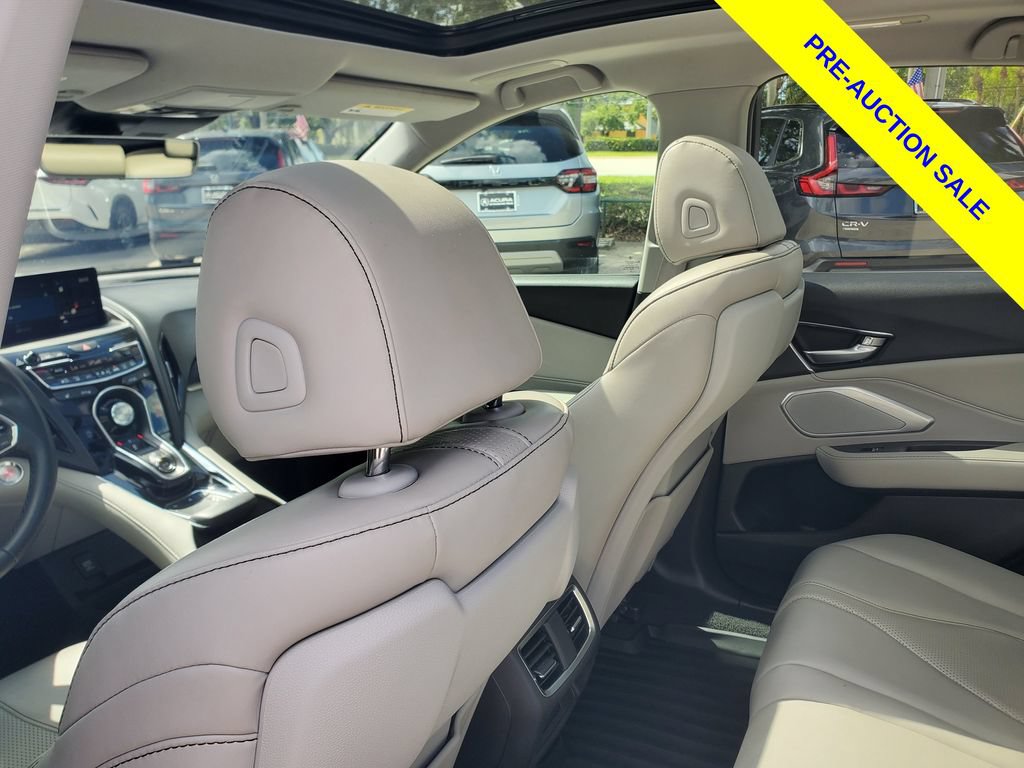 Certified 2024 Acura RDX w/ Technology Package AWD/4WD image 11