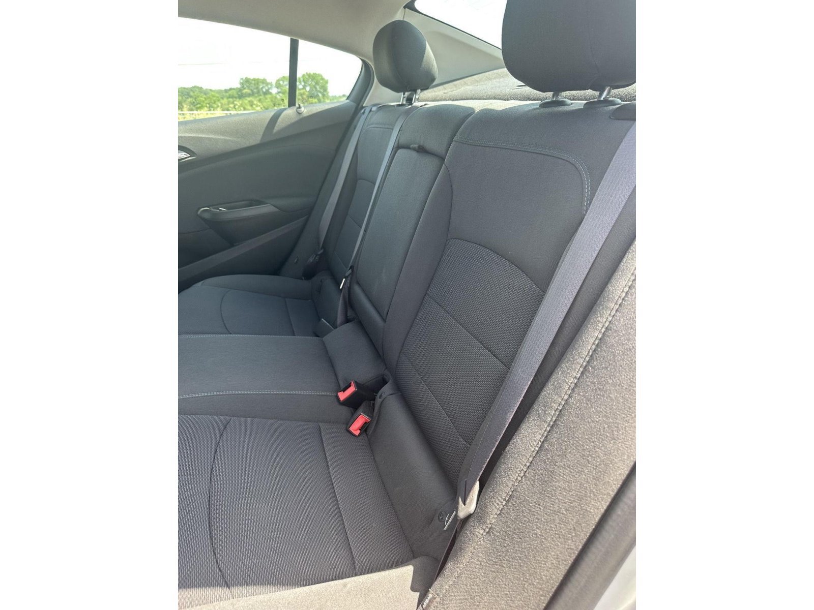 Used 2016 Chevrolet Cruze LT FWD image 17