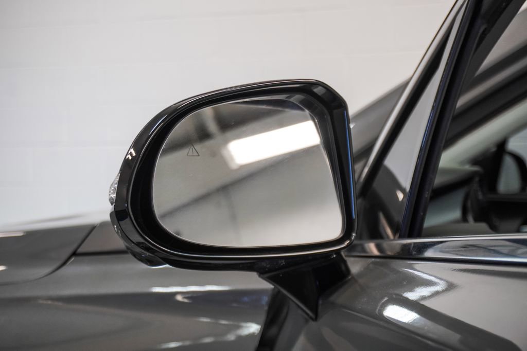 Used 2022 Hyundai Santa Fe Limited AWD/4WD image 43