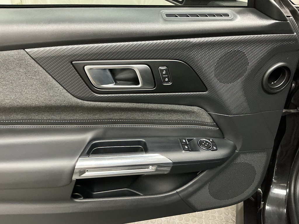 Used 2024 Ford Mustang GT RWD image 19