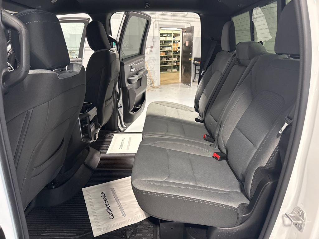 Used 2022 RAM 1500 Big Horn AWD/4WD image 38