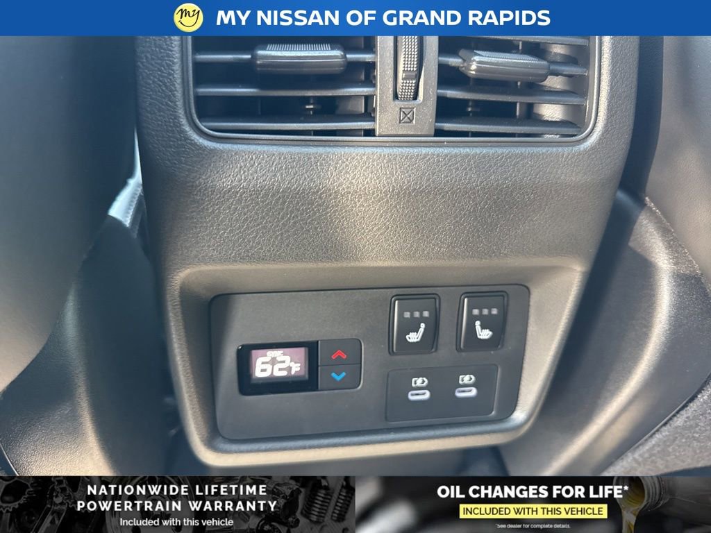 New 2026 Nissan Rogue Platinum w/ Platinum Premium Package image 16