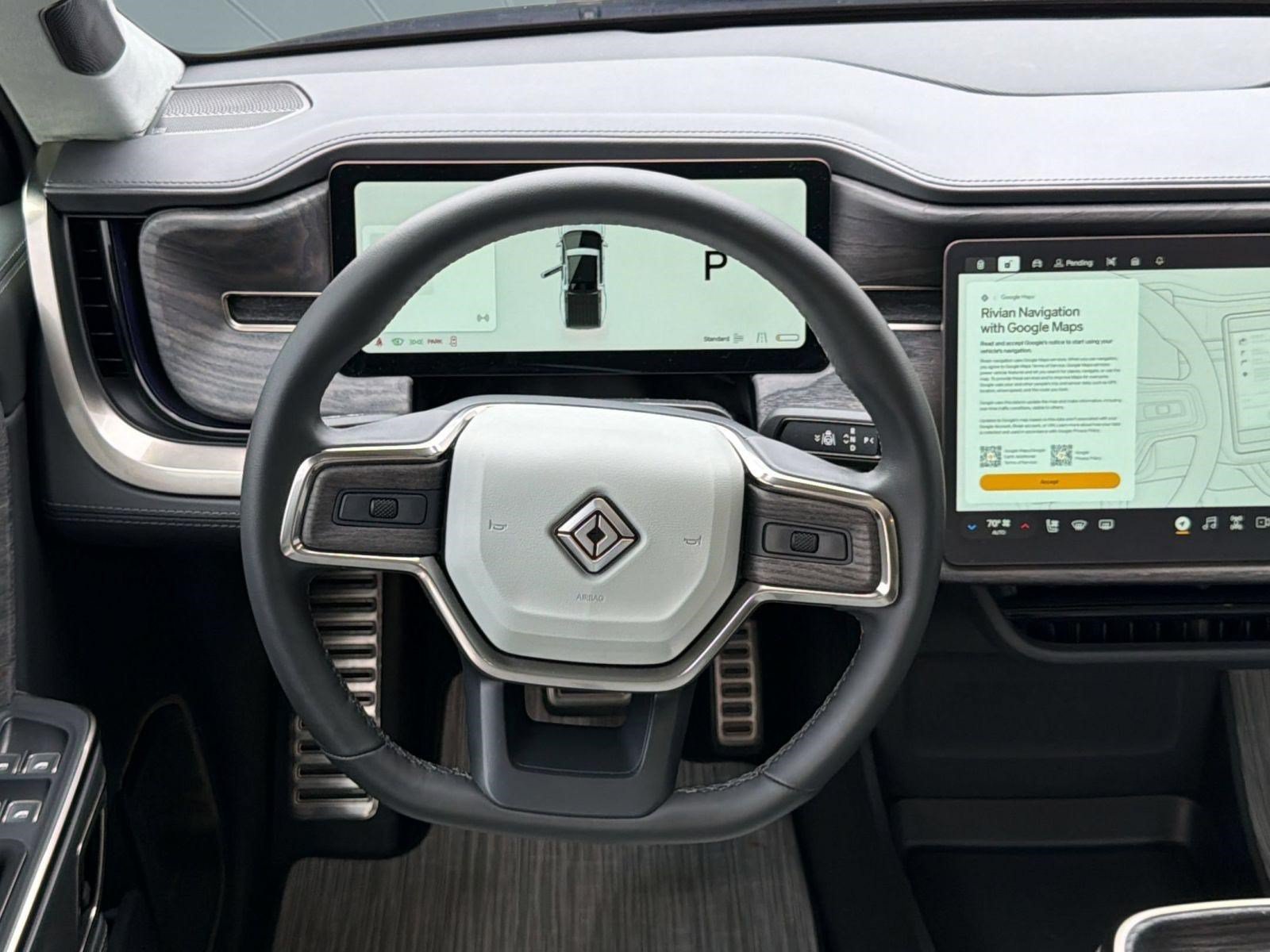 Used 2022 Rivian R1T Adventure AWD/4WD image 11