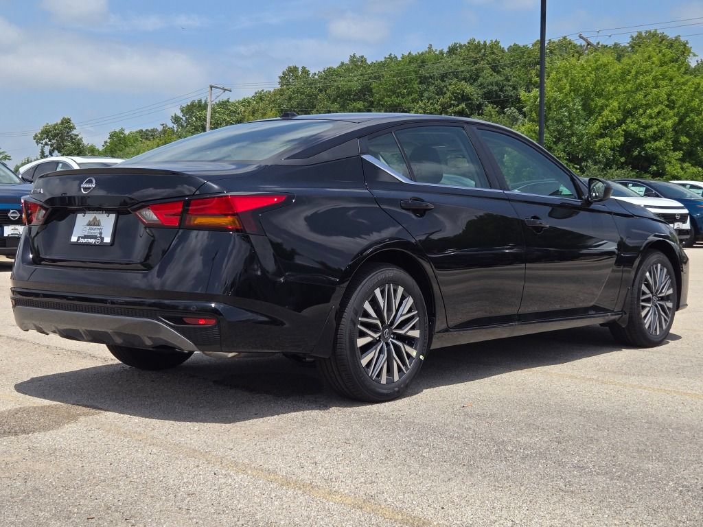 New 2026 Nissan Altima 2.5 SV FWD image 13