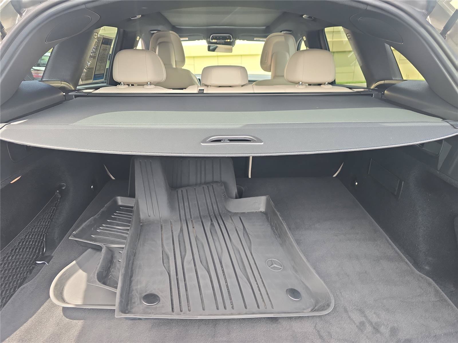 Used 2024 Mercedes-Benz GLC 300 4MATIC image 20