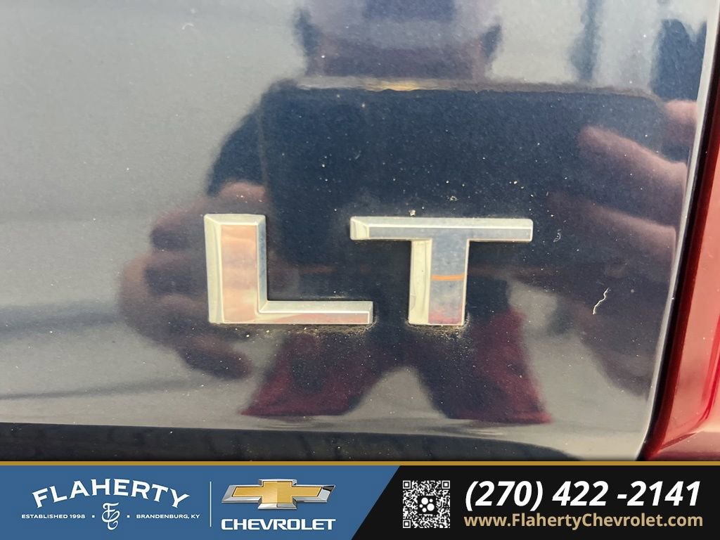 Used 2023 Chevrolet Silverado 1500 LT AWD/4WD image 18
