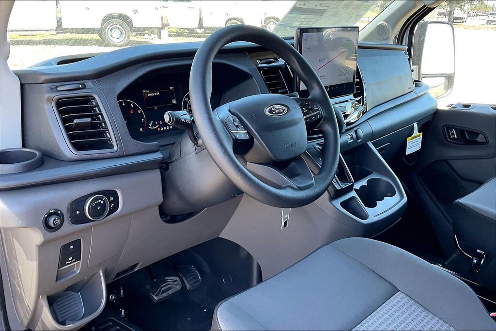 New 2025 Ford Transit 350 XLT image 5
