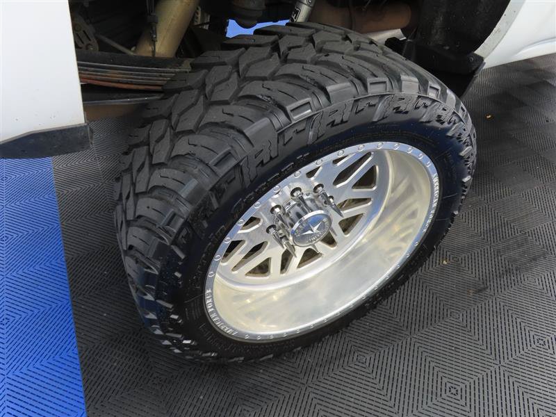 Used 2019 Chevrolet Silverado 2500 LTZ w/ Duramax Plus Package AWD/4WD image 44