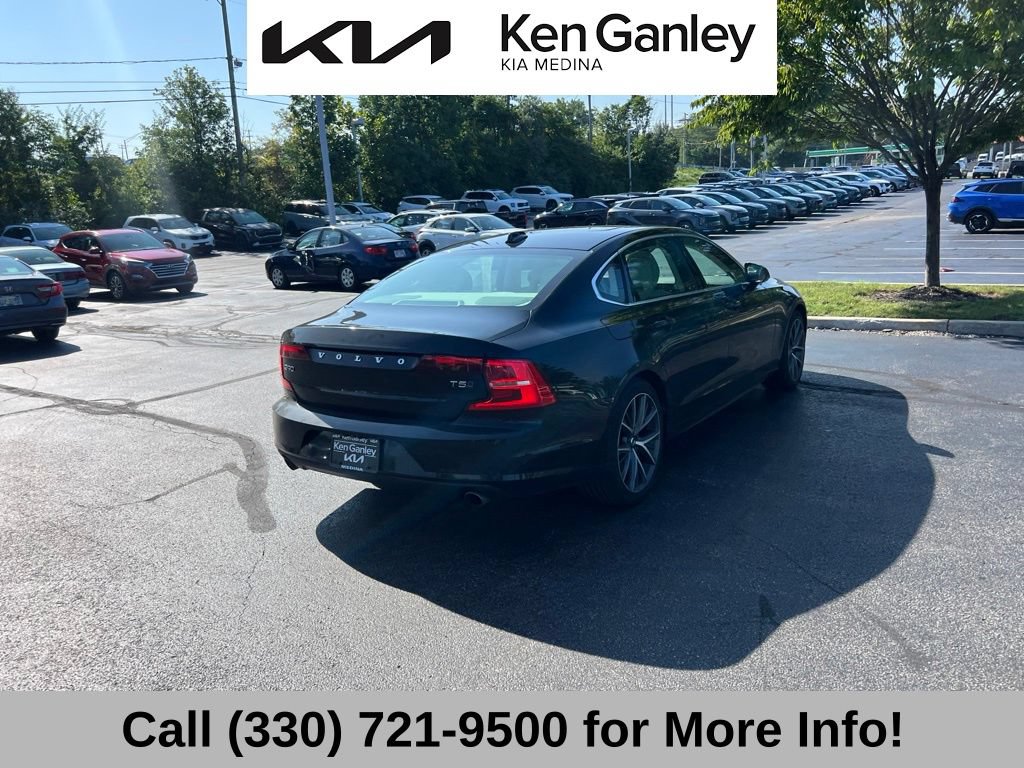 Used 2019 Volvo S90 T5 Momentum w/ Protection Package AWD/4WD image 5