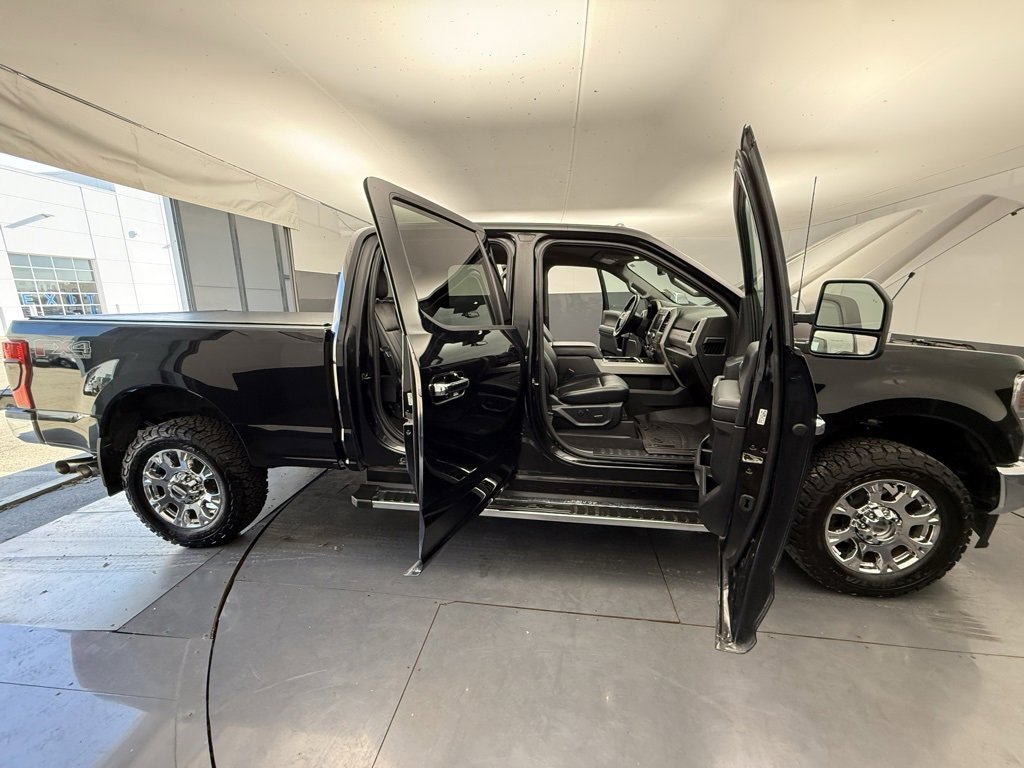 Used 2021 Ford F250 Lariat w/ Lariat Ultimate Package image 15