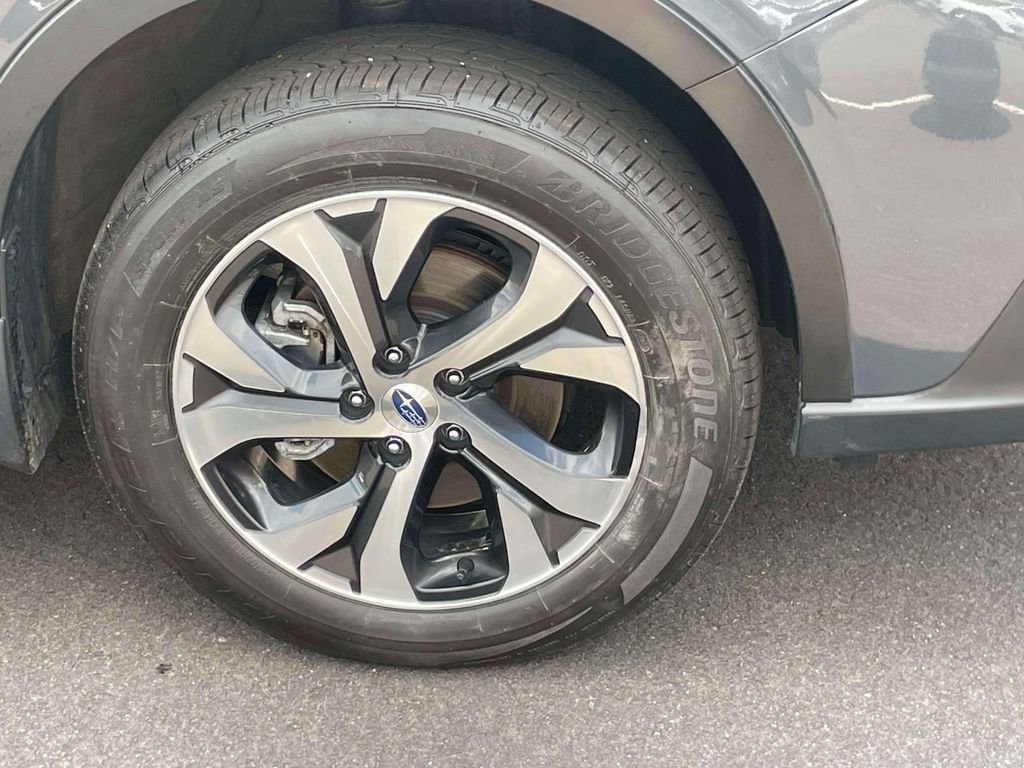 Used 2020 Subaru Outback Limited image 7