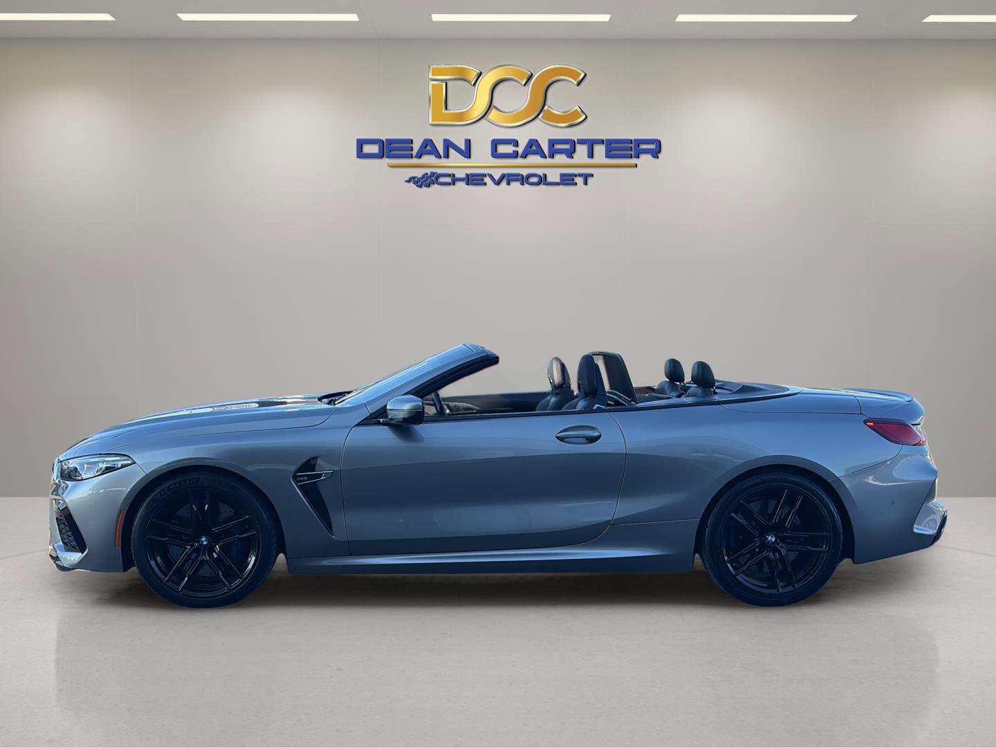 Used 2020 BMW M8 Convertible w/ Driving Assistance Package 2 AWD/4WD image 2