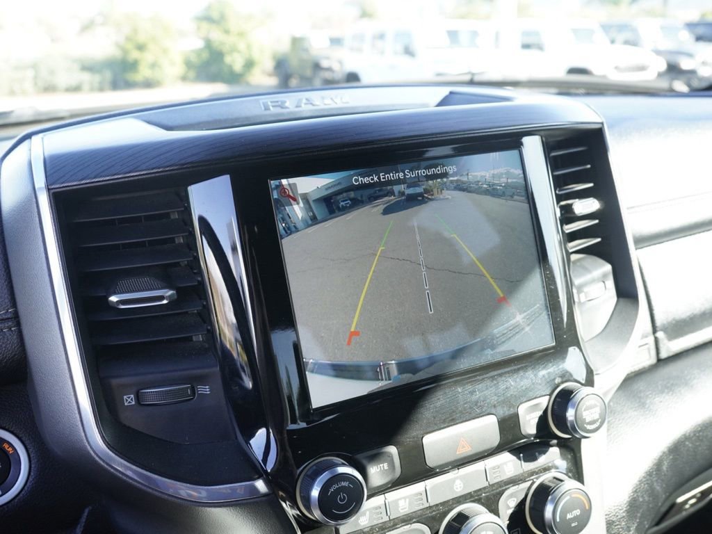 Used 2023 RAM 1500 Laramie AWD/4WD image 15