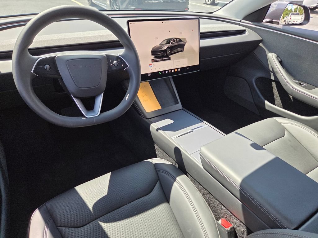 Used 2025 Tesla Model 3 RWD image 8