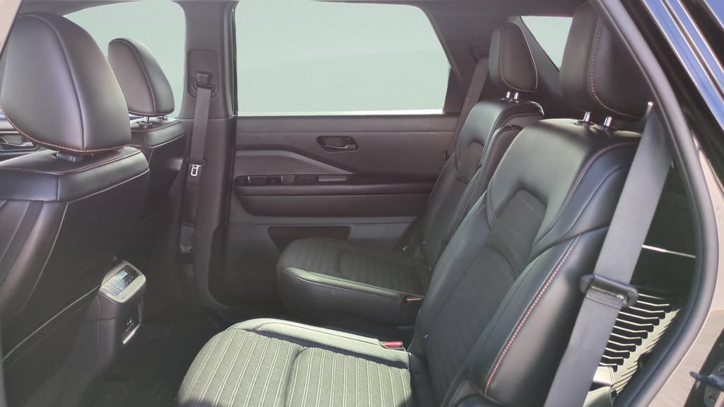 Certified 2023 Nissan Pathfinder Rock Creek AWD/4WD image 10
