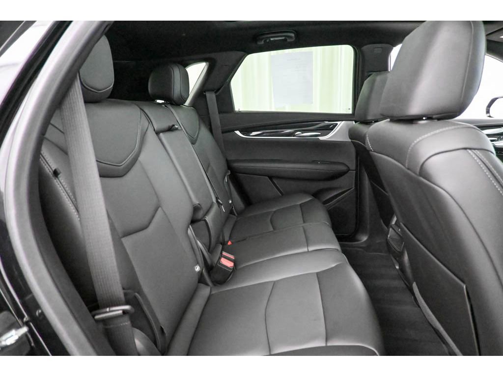 Certified 2023 Cadillac XT5 Premium Luxury image 18