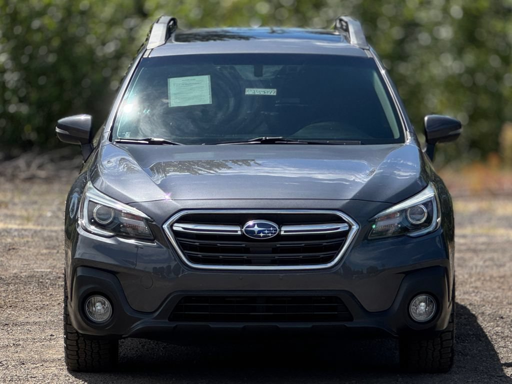 Used 2019 Subaru Outback 3.6R Limited AWD/4WD image 2