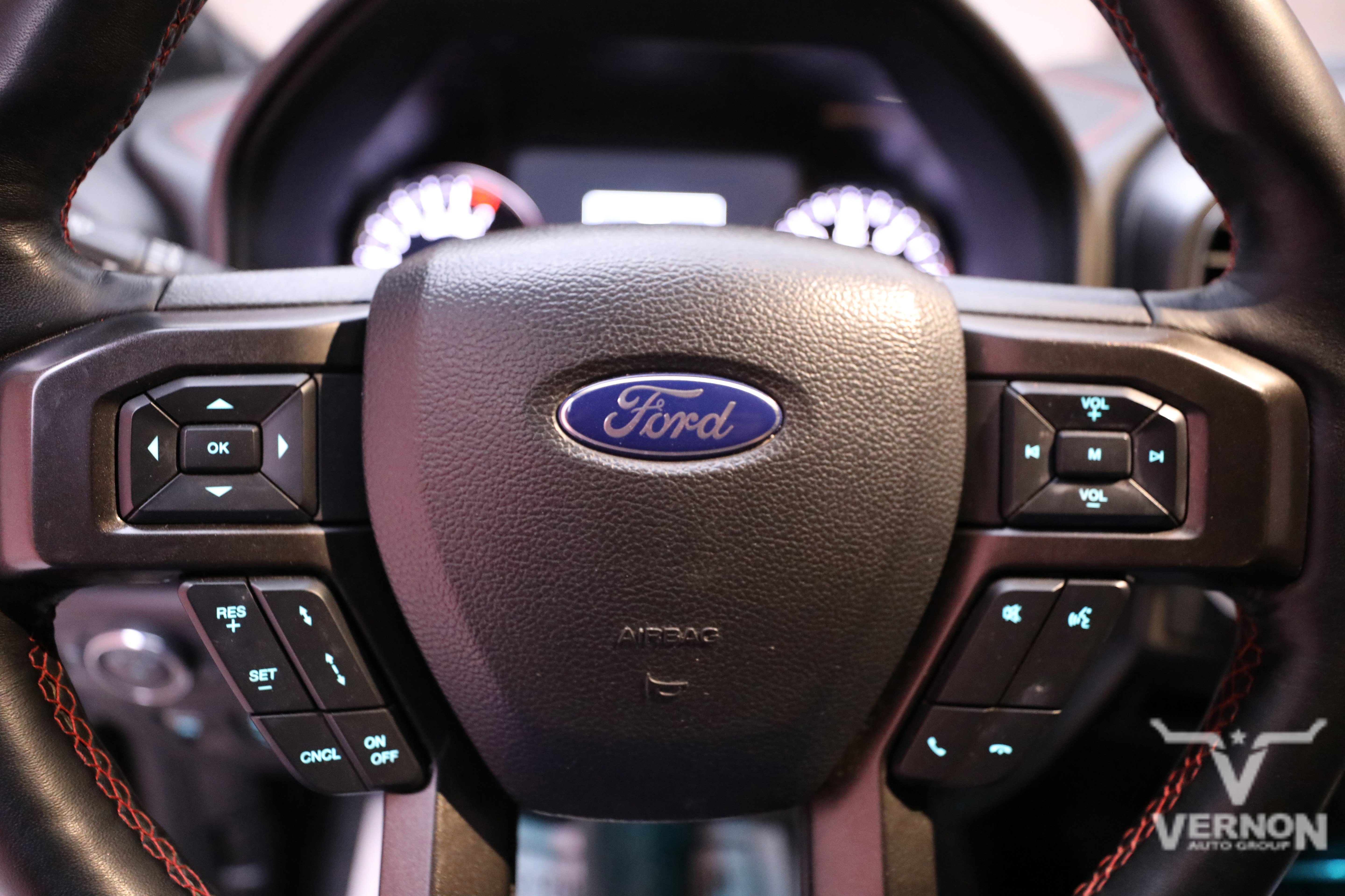 Used 2021 Ford Expedition Limited image 23