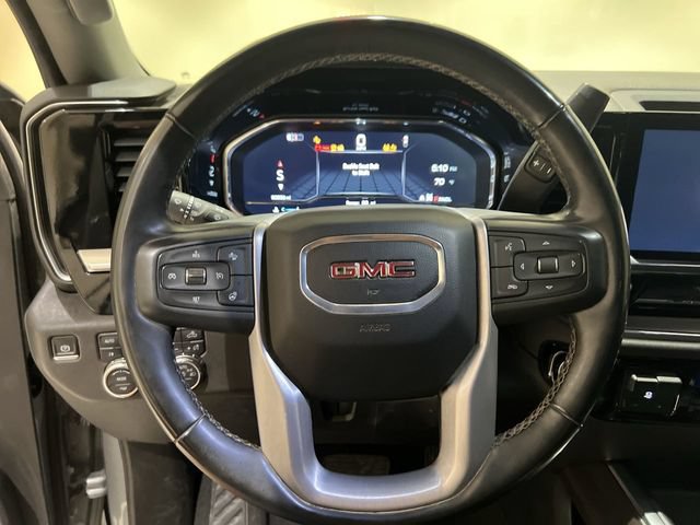 Used 2024 GMC Sierra 3500 SLT w/ SLT Convenience Package AWD/4WD image 10