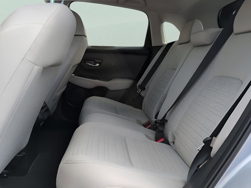 Certified 2026 Honda HR-V LX image 35