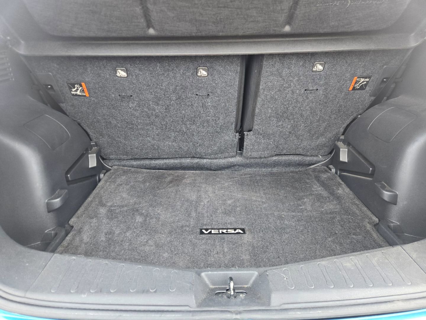 Used 2014 Nissan Versa Note SV w/ Sport Value Package image 14