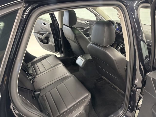 Used 2024 Volkswagen Jetta SE FWD image 10