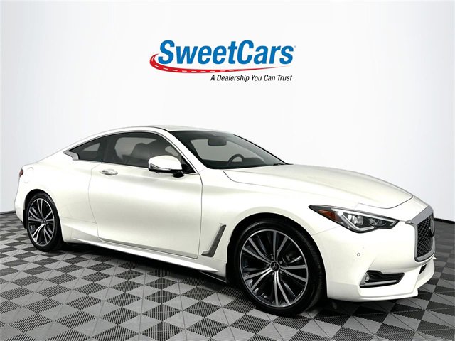 Used 2021 INFINITI Q60 3.0t Luxe w/ Essential Package image 1