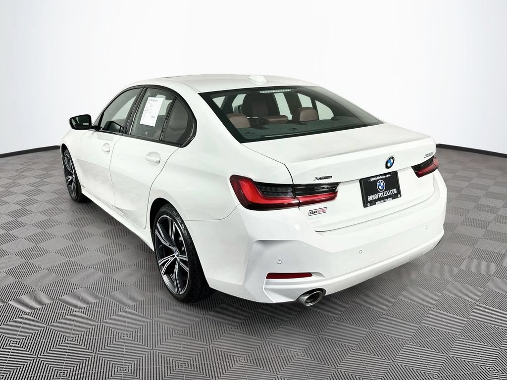 Certified 2023 BMW 330i xDrive Sedan w/ Driving Assistance Package AWD/4WD image 7