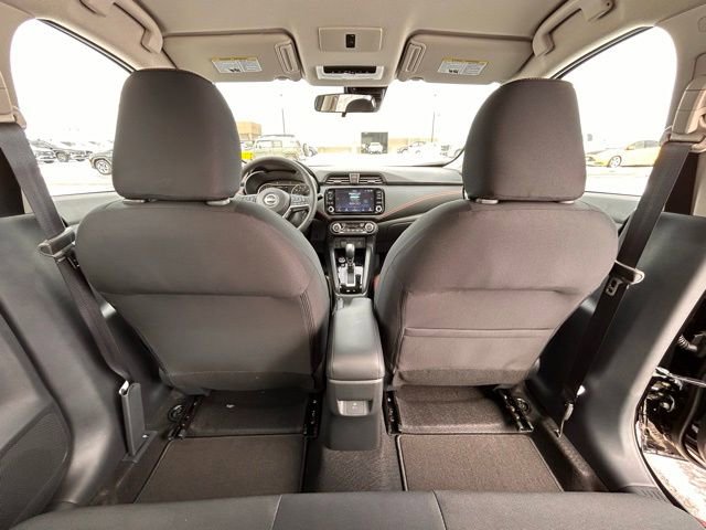 New 2025 Nissan Versa SR w/ Trunk Package image 21