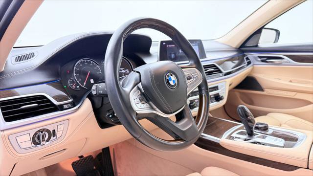 Used 2020 BMW 740i w/ Cold Weather Package RWD image 24