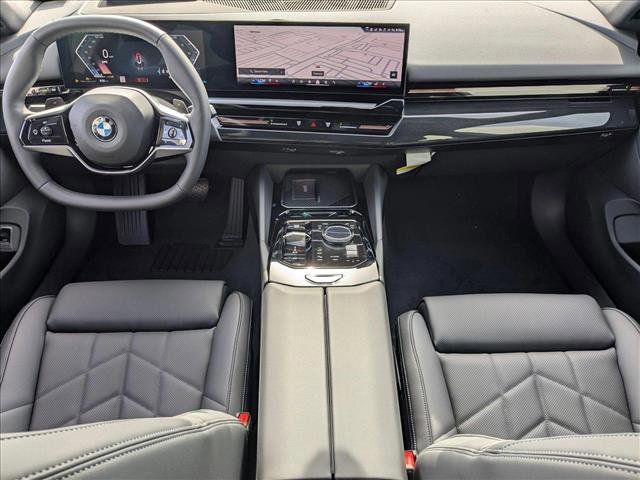 Used 2026 BMW 530i xDrive w/ Premium Package image 14