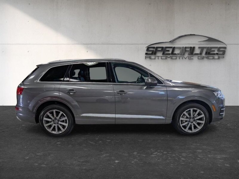 Used 2019 Audi Q7 2.0T Premium w/ Convenience Package AWD/4WD image 11