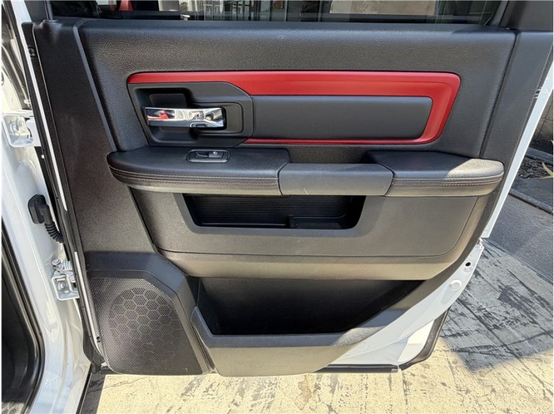 Used 2018 RAM 1500 Rebel w/ Luxury Group AWD/4WD image 22
