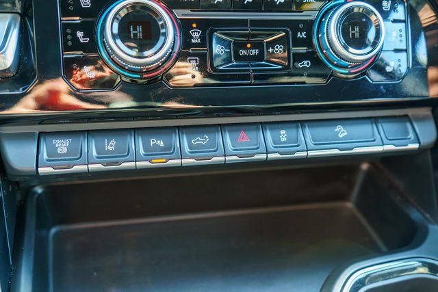 Used 2025 GMC Sierra 2500 AT4 AWD/4WD image 29