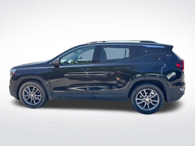 Used 2024 GMC Terrain SLT FWD image 3