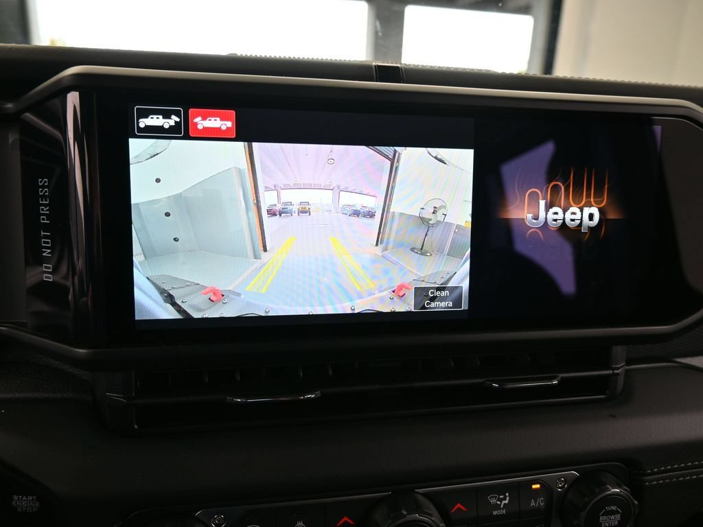 New 2026 Jeep Gladiator Rubicon AWD/4WD image 20