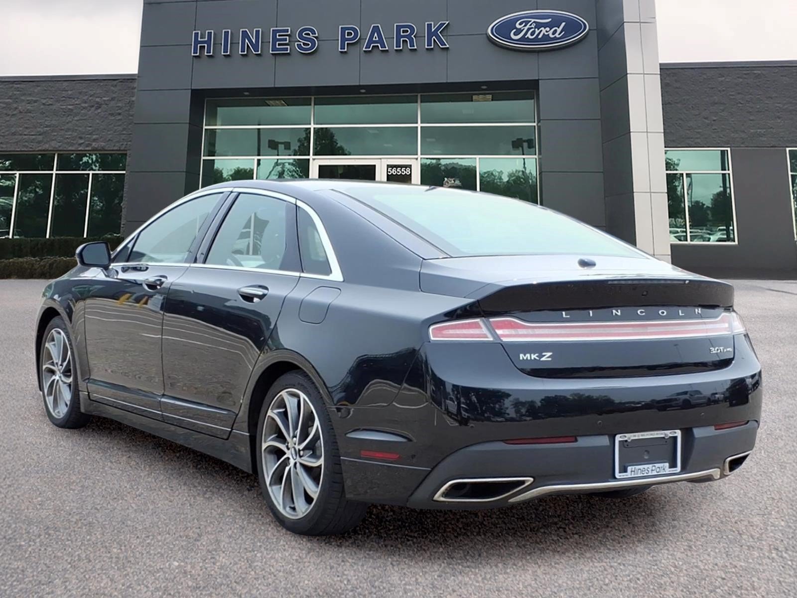 Used 2017 Lincoln MKZ Reserve w/ Drivers Package AWD/4WD image 5